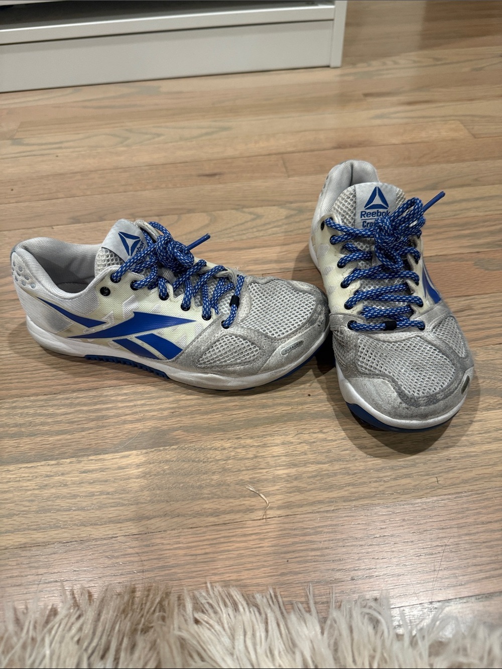 Reebok Womens Gray and Blue Athletic Sneakers